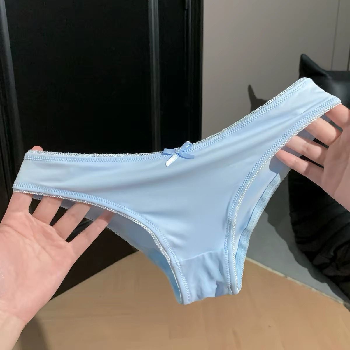 Wholesale baby blue seamless bikini panty